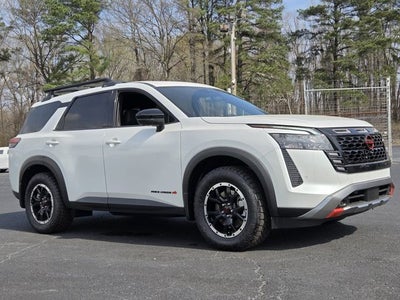2026 Nissan Pathfinder ROCK CREEK 4WD