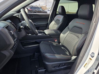2026 Nissan Pathfinder ROCK CREEK 4WD