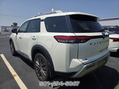 2024 Nissan Pathfinder SL