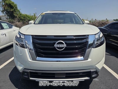 2024 Nissan Pathfinder SL