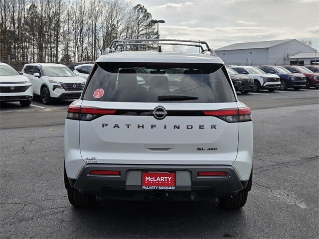 2026 Nissan Pathfinder SL