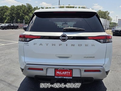 2025 Nissan Pathfinder Platinum
