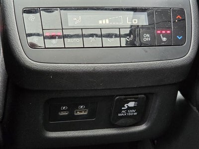 2023 Nissan Pathfinder Platinum