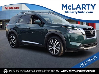 2024 Nissan Pathfinder Platinum