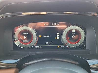 2025 Nissan Pathfinder Platinum