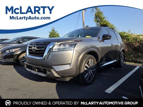 2022 Nissan Pathfinder Platinum
