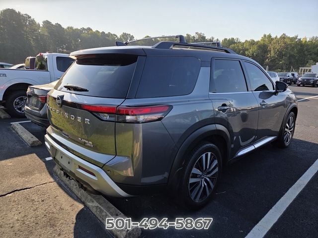 2022 Nissan Pathfinder Platinum
