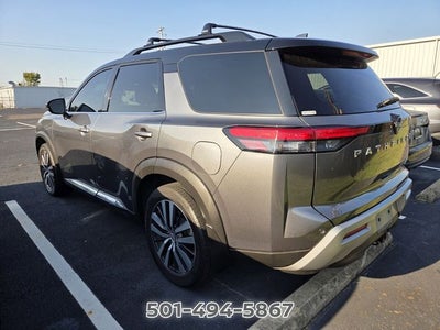2022 Nissan Pathfinder Platinum