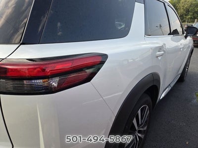 2024 Nissan Pathfinder Platinum