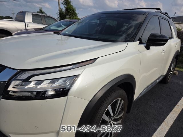 2024 Nissan Pathfinder Platinum