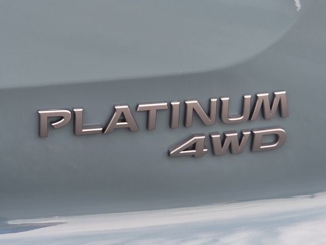 2026 Nissan Pathfinder Platinum