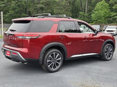 2026 Nissan Pathfinder Platinum