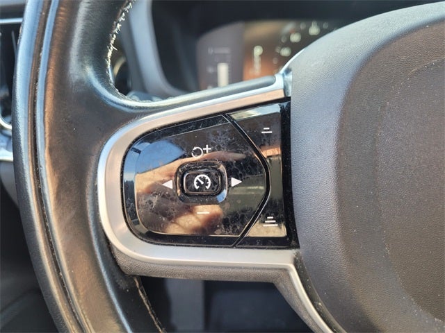 2019 Volvo S60 T5 Momentum