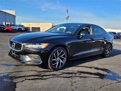 2019 Volvo S60 T5 Momentum