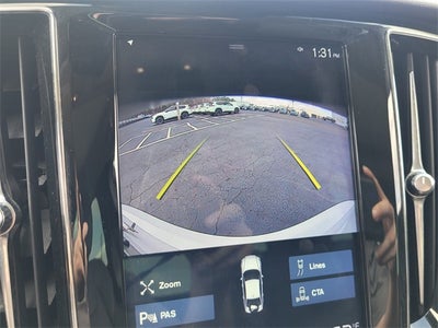 2020 Volvo S60 T6 Momentum