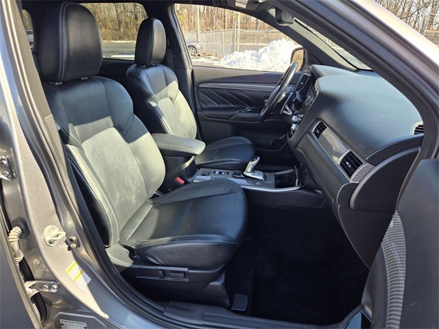 2022 Mitsubishi Outlander PHEV SEL