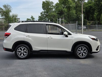 2022 Subaru Forester Premium