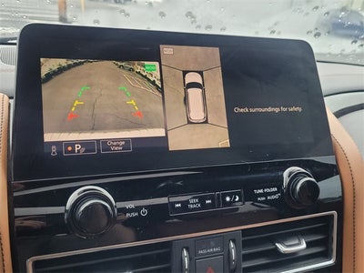 2024 INFINITI QX80 Sensory