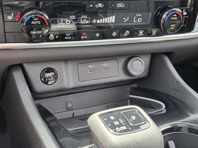 2025 Nissan Rogue SL