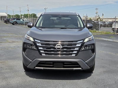 2025 Nissan Rogue SL