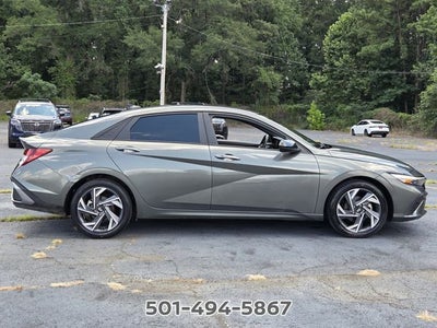 2025 Hyundai Elantra SEL Sport