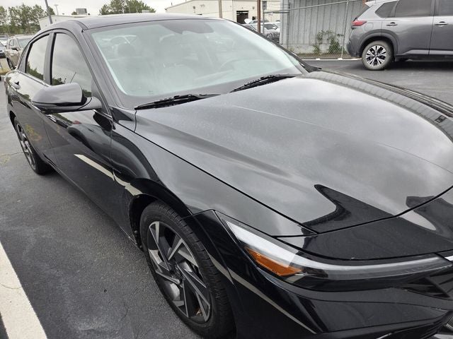 2024 Hyundai Elantra Limited