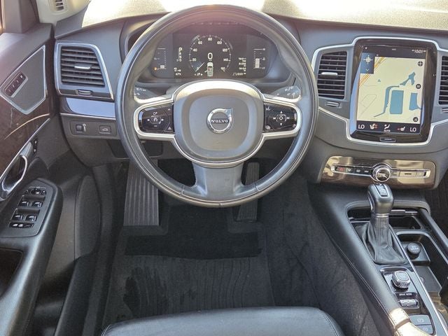 2019 Volvo XC90 T5 Momentum