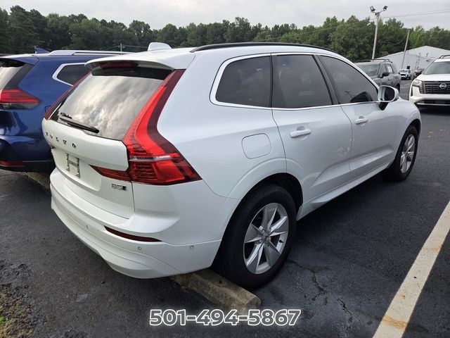 2022 Volvo XC60 B5 Momentum