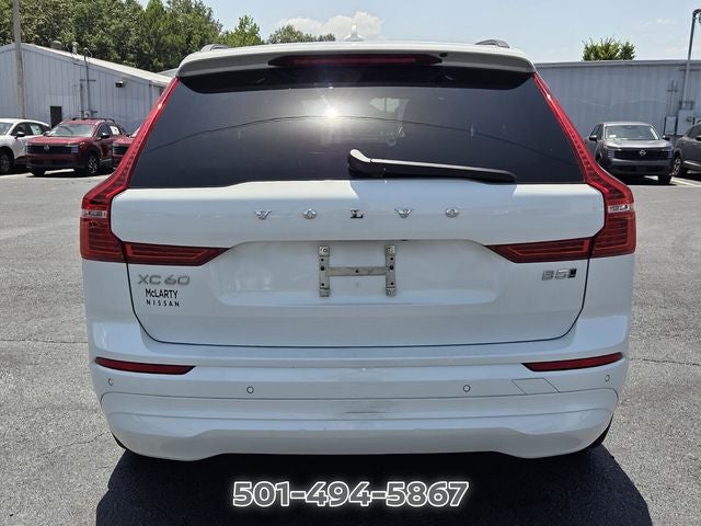2022 Volvo XC60 B5 Momentum