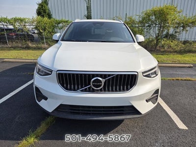 2024 Volvo XC40 B5 Core