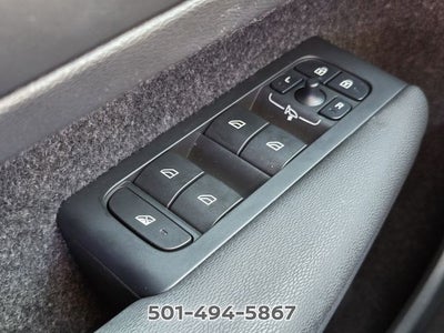 2024 Volvo XC40 B5 Core